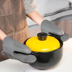 Factory Wholesale Durable and Heat-Resistant Gloves, Made of 100% Food-Grade Silicone with FDA Report - Shenzhen Kingod Silicon Products Co., Ltd - China