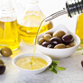 High Quality Refined Fractionated Extra Virgin Olive Oil Certified Organic Re-Processed Halal Certified 100%