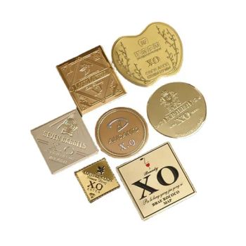 High Quality Embossed 3D Gold Foil Wine Front and Back Wine Bottle Labels with Texture Printing - QINGDAO LIFEWAY IMP&EXP CO., LTD - China