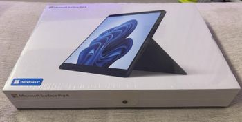 Microsoft Surface Pro 8 - i5, 8GB RAM, 256 GB SSD - 13” Touchscreen Graphite - Latests Gadgets E-Store - United States