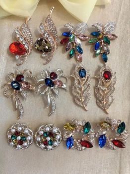 High End Design Clothing Decoration Flower Butterfly Brooch Pins Ladies Crystal Jewelry Channel Brooch Accessories - Guangzhou Incfon Garment Accessory Co., Ltd. - China