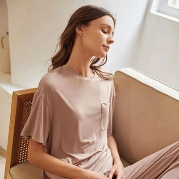 Wholesale Customized Wholesale Hot Sale Bamboo Pajamas for Women Set Long Soft Sleepwear Pajamas Set for Home - Guanxian Jinfang Garment Co., Ltd. - China