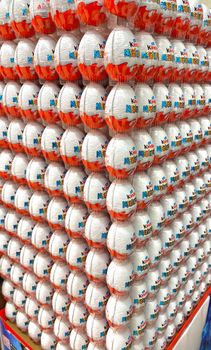 Trusted Kinder Joy Surprise Delicious Chocolate Egg Ideal For Kids Fun Moments Wholesale Price Available - PLANETE COMMERCE - France
