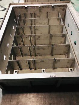 Titanium Electroplating Trough, Titanium Galvanic Trough for Chrome Plating - EP Trend International Co., Ltd. - China