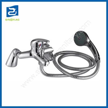 UK Brass Bathtub Bath Tub Filler Faucets Origin China Certification CE HS Code 8481809000 Structure Double Hole Model NO. - Ningbo Sinoflag International Trading Co., Ltd. - China