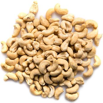 Top Quality Raw Cashew Nuts Carefully Selected Cashew Nuts Supplied In Bulk For Exporters And Industrial Buyers from THE GREEN INTERNATIONAL LIMITED Top Quality Raw Cashew Nuts Carefully Selected Cashew Nuts Supplied In Bulk For Exporters And Industrial Buyers - THE GREEN INTERNATIONAL LIMITED - Tanzania