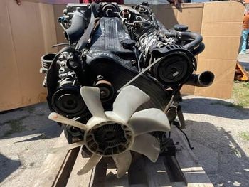 1HD-FTE 100 Series Land Cruiser Diesel Engine w/ Transmission - Thai Agri Company - Thailand