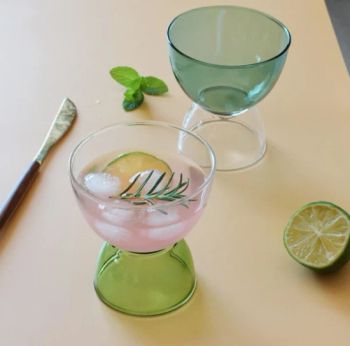 High Quality Restaurant Bar Colored Dessert Glasses Pressed Ice Cream Glass Tumbler Flower Shaped Glass Bowl with Footed - Hemera (Tianjin) Technology Development Limited - China