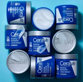 Face Cream Set CeraVe Wholesale Fat Content 0.12 Delivery Form Bottle, Can Features Organic, Without Additives Origin European Continent, European Union - PEACE PRODUCTS LIMITED - United Kingdom