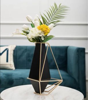 Contracted Dinning Room TV Ark Desktop Decorates Vase with Metal Gold Black - FVB Hardware Co., Ltd. - China