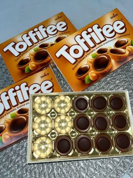 Toffifee Chocolate Candy Selection Crafted With Creamy Filling Rich Chocolate And Whole Hazelnuts For A Premium Taste - PLANETE COMMERCE - France