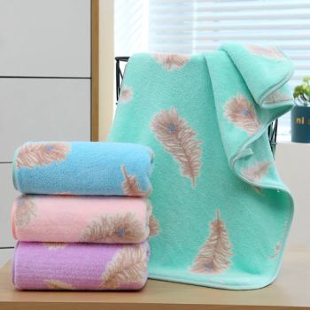 Thick Microfiber Coral Velvet Bath Towel Hair Quick Dry Multipurpose Swimming Fitness Sports Bath Towel - Anxin County Pujin Trading Co., Ltd. - China