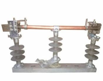 Electric Polymer Isolator, Horizontal Phase 3 Voltage 1250 V No. Of Poles 3 Rated Voltage 33 kV Mounting Type - Kaundilya Infratech And Developers - India