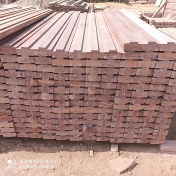 Granite Stone Rectangular Black Granite Door Frame Color Black Pattern Plain Style Rectangular Thickness 10-20 mm Usage/Application - Jai Guru Dev Stone - India