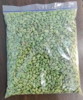 Green Cardamom In Large Size 8 Mm. Green Cardamom In Large Size 8 Mm. - Thai Agri Company - Thailand
