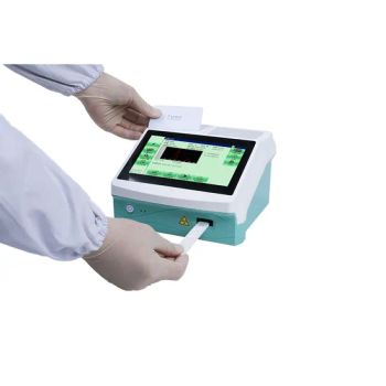 Medical Equipment Veterinary Hematology Analysis Feline Immunofluorescence Analyzer for Mobile Vet Services - Guangzhou Umy Medical Equipment Co., Ltd. - China