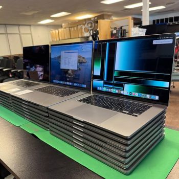 Apple MacBook Pro 16" 2019 - 2.6 i7 DG 16GB 512GB SSD (GRADE A! SUPER CLEAN Original Apple) from Gadgets LLC Apple MacBook Pro 16" 2019 - 2.6 i7 DG 16GB 512GB SSD (GRADE A! SUPER CLEAN Original Apple) - Gadgets LLC - United States