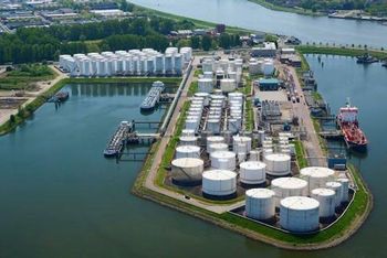 EN590 10 ppm Urea Grade 46% Fuel Oil Type D6 Jet Fuel Type A1 Lpg Availability Yes Lng Availability Yes Delivery Method Fob Or - Beaume Quentin  - France
