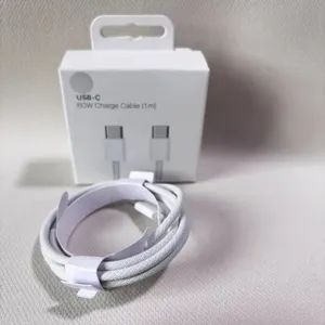 Efficient Charging of Mobile Accessories Popular 60W 1: 1 Original USB-C to Lightning Cable - Shenzhen Yi Han Technology Co., Ltd - China
