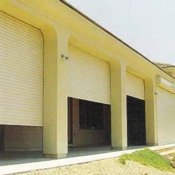 Insulated Aluminium Rolling Shutters Durability Long Lasting Rust Resistance Rust-proof Operation Type Friction-free - Vikas Rolling Shutters - India