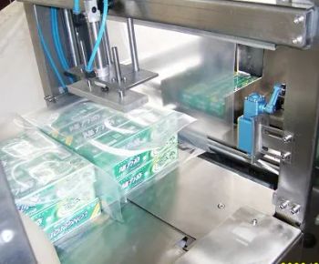 Fully Automatic Drink Beer Water Mineral Bottles Cans Heat Heating Thermal Packing Packaging Pack Shrink Shrinkable Wrapping Wrapper Wrap Machine - Wuxi Borun Machinery Technology Co., Ltd. - China