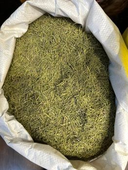 Rosemary (Dried) Purity 99% Origin Egypt Shelf Life 24 manth Quality Grade Excellent Certifications Fda Compliant Packaging Packing as per customer requirements - La Sfida Export – Herbs & Spices Supplier - Egypt