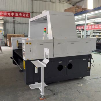 Automated Industrial Cutting Machine - Suitable for Tablecloths and Apparel - Dowin Technology Co., Ltd. - China