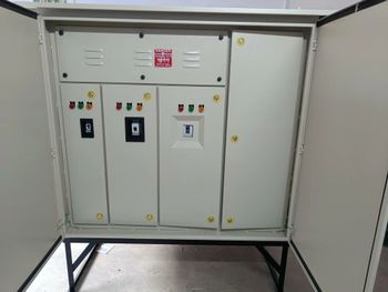 Three Phase Power Control Center Panels Power Distribution Box - Innovative Powertech - India