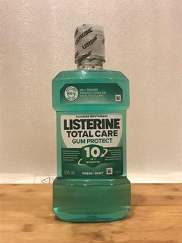 Listerine Coolmint Antibacterial Mouthwash 250ml with Fresh Mint Flavor 125ml Free Essential Oils - PLANETE COMMERCE - France