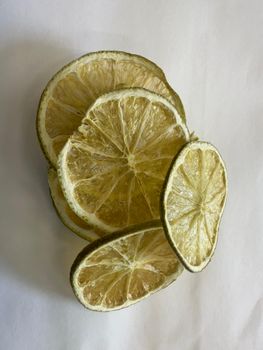 Organig Dried Tahiti Lemon Form Dried Organic Yes Flavor Lemon Origin Tahiti - FRUFREEZE SAS - Colombia