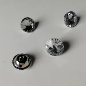 Satellite Style Rhinestone Crystal Upholstery Buttons with Round Buttons - Woxin Industries Limited - China