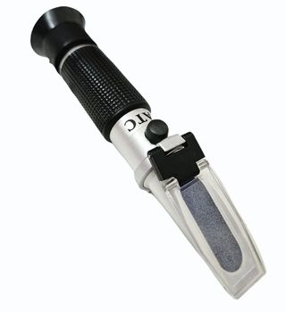 ATC Handheld Cutting Oil Coolant Refractometer Brand ATC Type Analog Accuracy 99.9% Color Black And Silver Design Sleek Black And - Y CNC World - India