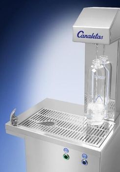 Hands-free or push button drinking fountains - CANALETAS - Spain