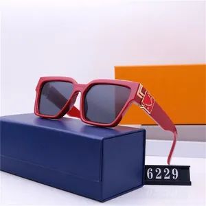 Trendy Square Designer Sunglasses Famous Brands 2023 Luxury Designer Sunglasses Shades Popular Sports Driving Unisex Sunglasses - Quanzhou Fengze Xiaoshu Pear Trading Co., Ltd. - China