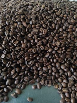 roasted coffee whole beans - Dose 256coffee u Ltd  - Uganda