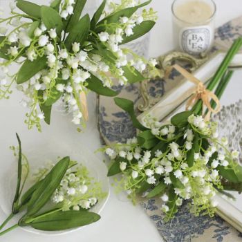 Artificial White Flower Lily Valley 37cm 38x20x20cm MOQ100 15D Plastic - Market Union Co. Ltd. - China