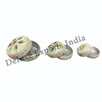 Round Metal Set of 3 piece multipurpose jewellery Boxes Shape Round Ideal For Gift Color Multicolor Design Pattern - Deluxe Exports India - India