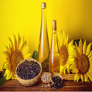 Sunflower oil supplied in bulk for premium quality wholesale and reliable distribution - Carla Pisselli Commercio - Brazil