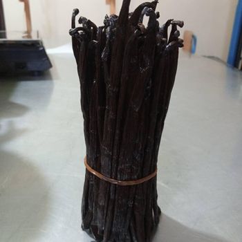 Vanilla Bean Grade A, Grade A Place of Origin East Africa Estimated Weight Per Pod 3+ Grams Packaging Standard 1kg / 2kg Export Standard - Vesuki Inc - United States