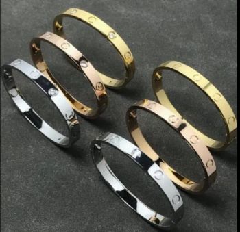 Wholesale Jewelry Brand Diamond Bracelets Replica Jewelry 18K Gold Fashion Ring Designer Bracelet Bangle for Lady - Shenzhen Blue Color Technology Co., Ltd. - China