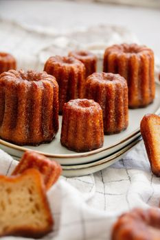 Canelés de Bordeaux Alcohol Free Available Flavor Rum And Vanilla Texture Soft Interior With Caramelised - AQUITAINE SPECIALITES - France