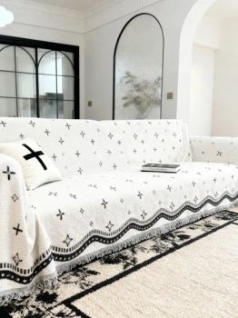 All Season Universal Sofa Cover Anti Cat Scratch Sofa Cover - Ningbo Yuqi Textile Co., Ltd. - China