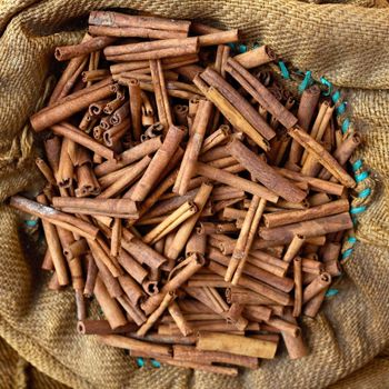 Organic Cinnamon Sticks And Pure Cinnamon Powder With Authentic Aroma For Global Cinnamon Procurement And Buyers - THE GREEN INTERNATIONAL LIMITED - Tanzania