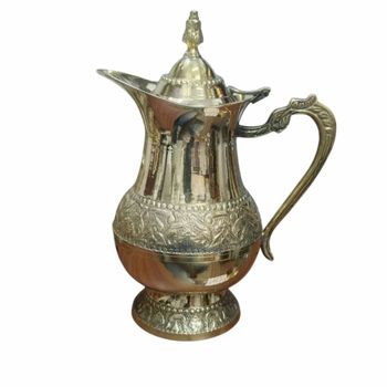 Hammered Brass Water Jug with Lid (Round, 1.5 L) Weight 1kg Shape Round Capacity 1.5 L Material Brass Finish Hammered Application - Mahi Metal - India