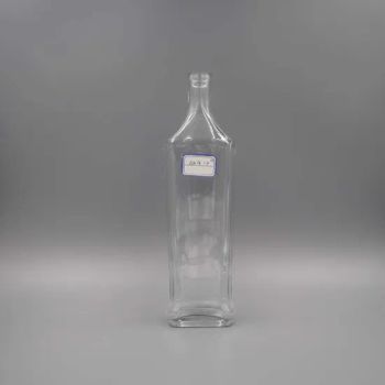 Manufacture Drinking Alchohol Glass Vessel, Spirits Beverage Bottle - Xinjiang Huanghe Packing Co., Ltd. - China