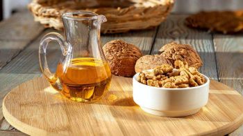 Walnuts Oil Grade A Metal Contact None Chemical Cleaners None Extraction Stage One Stage Oil Freshness Freshly Cold-pressed - Zabs Holdings - South Africa