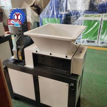 Eurasia Portable Jaw Crusher for Stone Crushing Demolition & Recycling Mobile Plastic & Rubber Machinery Part - Nanjing Eurasia Rubber & Plastic Machinery Co., Ltd. - China
