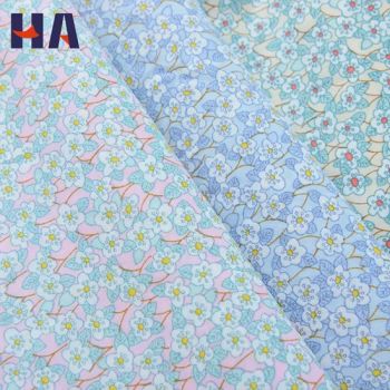Hot Selling Breathable Multicolor Floral Pattern 100 Cotton Small Flower White Blue Poplin Printed Fabric for Skirt and Bedding - Ningbo Yuena Import & Export Co., Ltd. - China