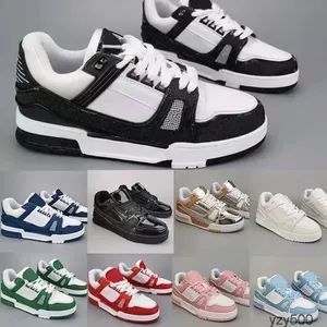 Designer Trainers Sneakers Luxury Slides Shoes Men Women Embossed Platform Classic Trainers - Xiamen Zhongyilai E-Commerce Co., Ltd. - China