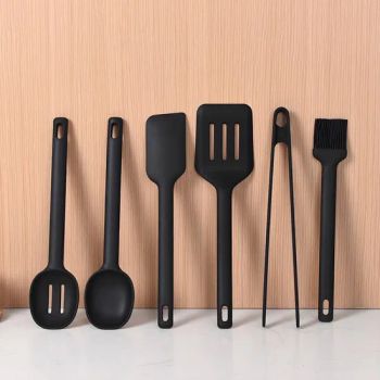 China Manufacturers Professional Kitchenware Cooking Silicone Kitchen Tools Utensils Set with Holder - Dongguan Yixinghua Technology Co.,Ltd. - China